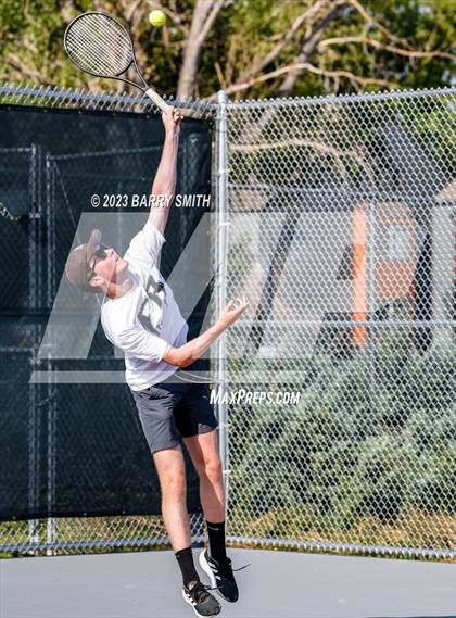 Thumbnail 1 in Fossil Ridge vs Rocky Mountain photogallery.