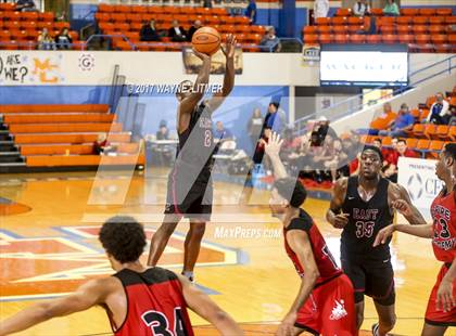 Thumbnail 3 in Aspire Academy vs. Memphis East (Marshall County Hoopfest) photogallery.