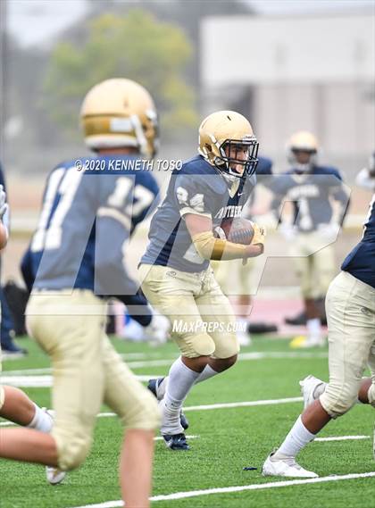 Thumbnail 1 in Taft vs O'Connor (Freshman A) photogallery.