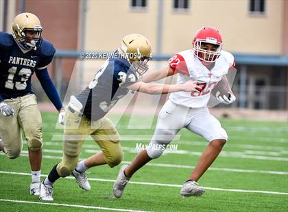 Thumbnail 3 in Taft vs O'Connor (Freshman A) photogallery.