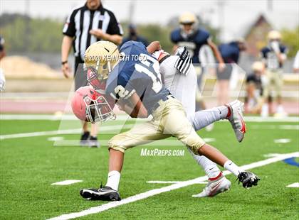 Thumbnail 3 in Taft vs O'Connor (Freshman A) photogallery.