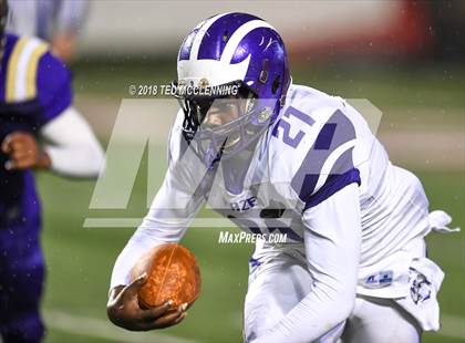 Thumbnail 3 in Junction City vs. Hazen (AAA 2A Final) photogallery.