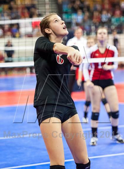 Thumbnail 1 in Montrose vs. Elizabeth (CHSAA 4A Pool 4) photogallery.
