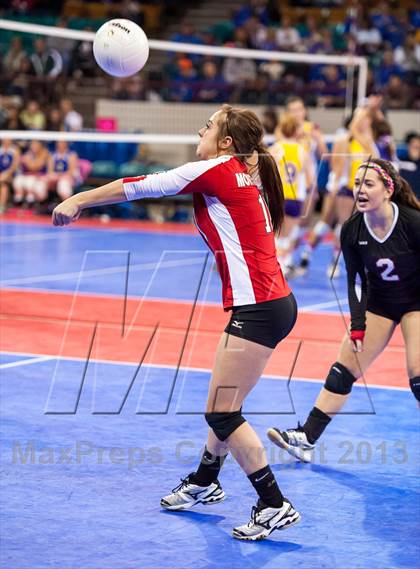 Thumbnail 2 in Montrose vs. Elizabeth (CHSAA 4A Pool 4) photogallery.