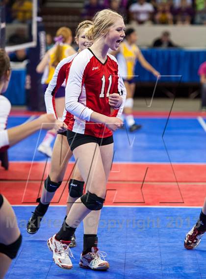 Thumbnail 3 in Montrose vs. Elizabeth (CHSAA 4A Pool 4) photogallery.