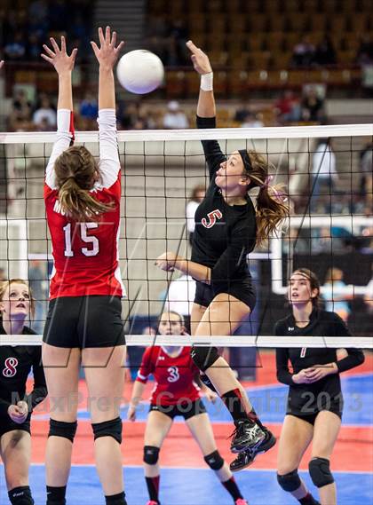 Thumbnail 1 in Montrose vs. Elizabeth (CHSAA 4A Pool 4) photogallery.