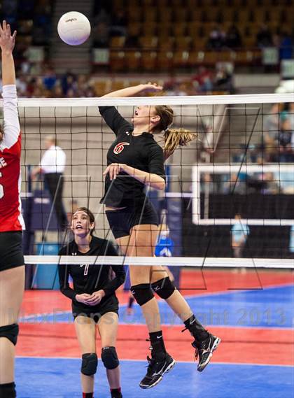Thumbnail 3 in Montrose vs. Elizabeth (CHSAA 4A Pool 4) photogallery.