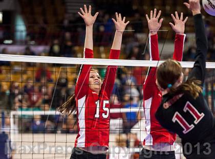 Thumbnail 1 in Montrose vs. Elizabeth (CHSAA 4A Pool 4) photogallery.