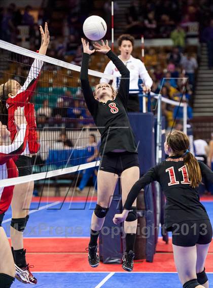Thumbnail 2 in Montrose vs. Elizabeth (CHSAA 4A Pool 4) photogallery.