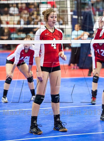 Thumbnail 3 in Montrose vs. Elizabeth (CHSAA 4A Pool 4) photogallery.