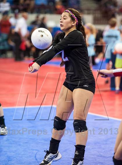Thumbnail 2 in Montrose vs. Elizabeth (CHSAA 4A Pool 4) photogallery.