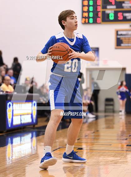 Thumbnail 3 in Revere @ Tallmadge photogallery.
