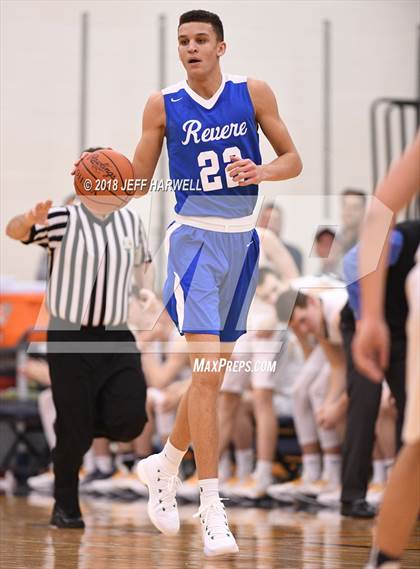 Thumbnail 1 in Revere @ Tallmadge photogallery.