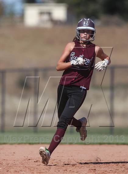 Thumbnail 3 in Mullen vs Berthoud (CHSAA 4A Playoffs) photogallery.