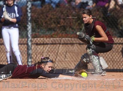 Thumbnail 2 in Mullen vs Berthoud (CHSAA 4A Playoffs) photogallery.