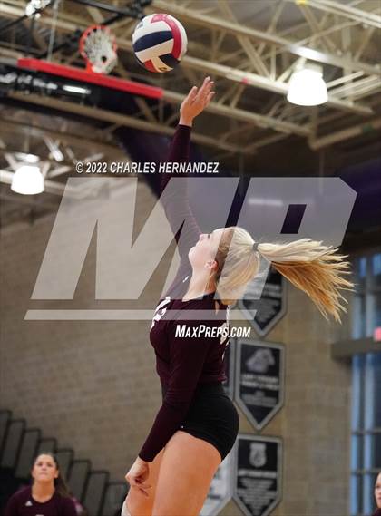 Thumbnail 2 in A&M Consolidated @ College Station photogallery.