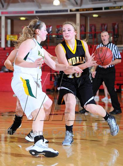 Thumbnail 1 in Andale vs Shawnee Mission South (Mid America Classic 3rd Place) photogallery.