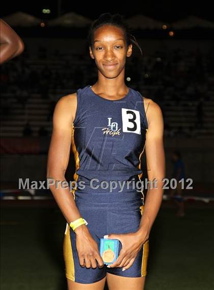 Thumbnail 2 in CIF State Track & Field Championships (Girls Awards) photogallery.