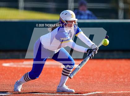 Thumbnail 3 in Azle vs Brock (Brock Classic) photogallery.