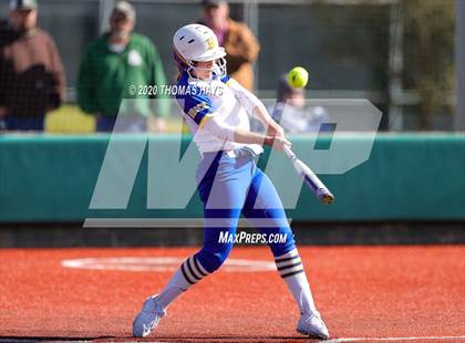 Thumbnail 1 in Azle vs Brock (Brock Classic) photogallery.