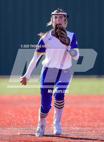 Thumbnail 3 in Azle vs Brock (Brock Classic) photogallery.