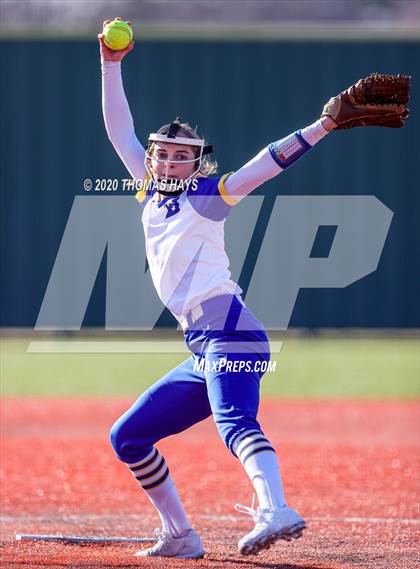 Thumbnail 1 in Azle vs Brock (Brock Classic) photogallery.