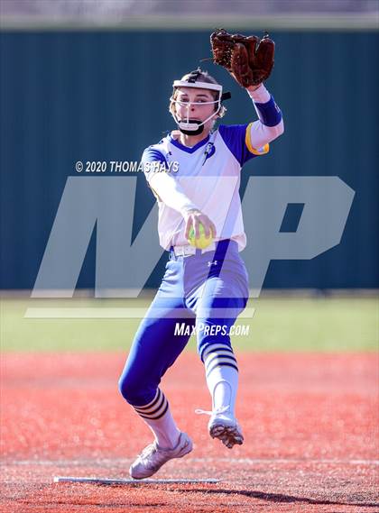 Thumbnail 2 in Azle vs Brock (Brock Classic) photogallery.