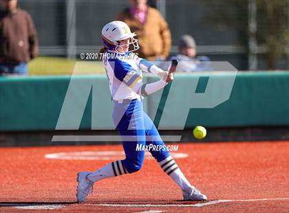 Thumbnail 1 in Azle vs Brock (Brock Classic) photogallery.