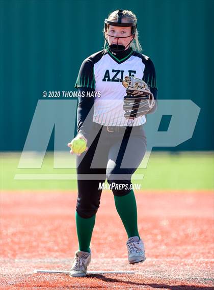 Thumbnail 3 in Azle vs Brock (Brock Classic) photogallery.