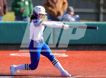 Thumbnail 3 in Azle vs Brock (Brock Classic) photogallery.