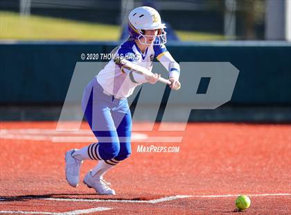 Thumbnail 3 in Azle vs Brock (Brock Classic) photogallery.