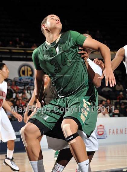 Thumbnail 1 in Etiwanda vs. Long Beach Poly (CIF SS D1AA Playoffs) photogallery.