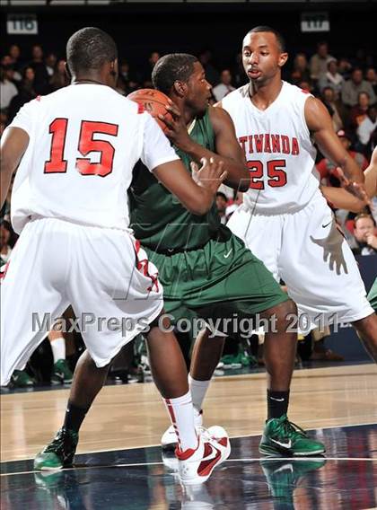 Thumbnail 1 in Etiwanda vs. Long Beach Poly (CIF SS D1AA Playoffs) photogallery.