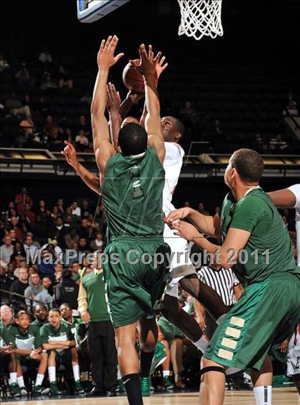 Thumbnail 1 in Etiwanda vs. Long Beach Poly (CIF SS D1AA Playoffs) photogallery.