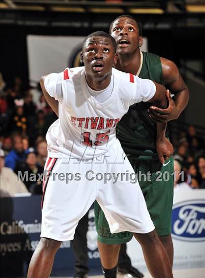 Thumbnail 3 in Etiwanda vs. Long Beach Poly (CIF SS D1AA Playoffs) photogallery.