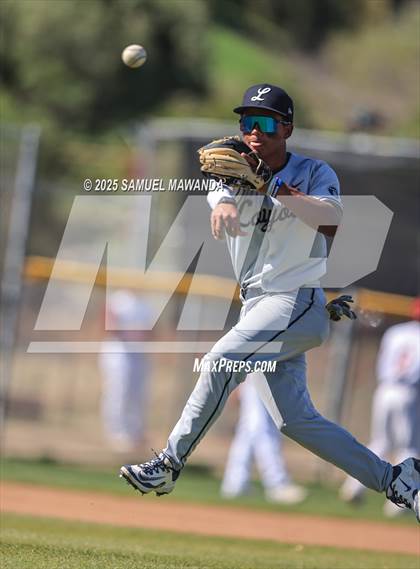Thumbnail 1 in Loyola @ Bishop Alemany photogallery.