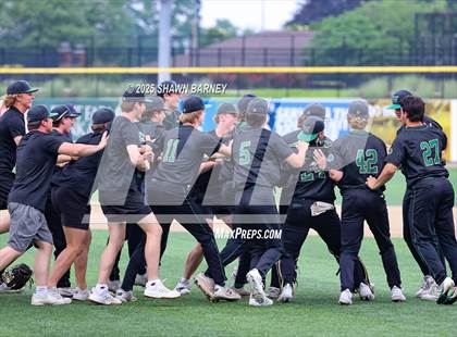 Thumbnail 1 in Westfield vs. Harrison IHSAA Class 4A Baseball Regional Championship photogallery.