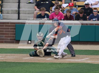 Thumbnail 1 in Westfield vs. Harrison IHSAA Class 4A Baseball Regional Championship photogallery.