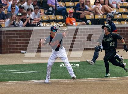 Thumbnail 1 in Westfield vs. Harrison IHSAA Class 4A Baseball Regional Championship photogallery.