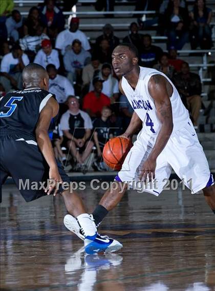 Thumbnail 1 in Lincoln vs. Estacado  photogallery.
