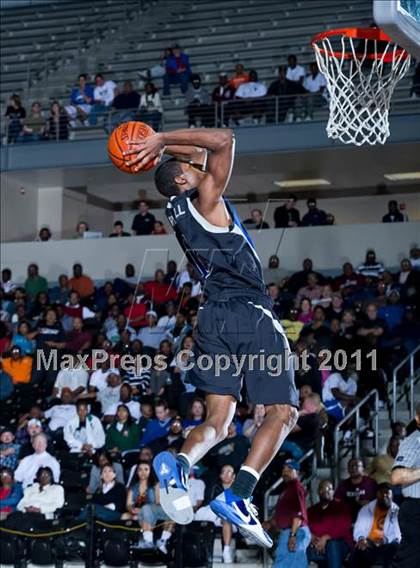 Thumbnail 1 in Lincoln vs. Estacado  photogallery.