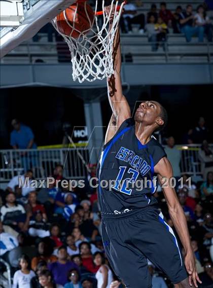 Thumbnail 1 in Lincoln vs. Estacado  photogallery.