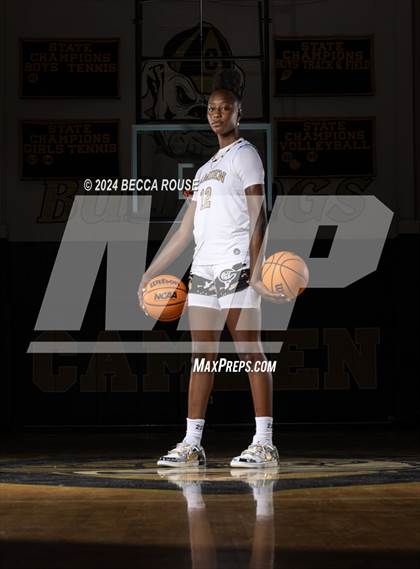 Thumbnail 3 in 2023-2024 Maxpreps National Female Player of the Year (Joyce Edwards) photogallery.
