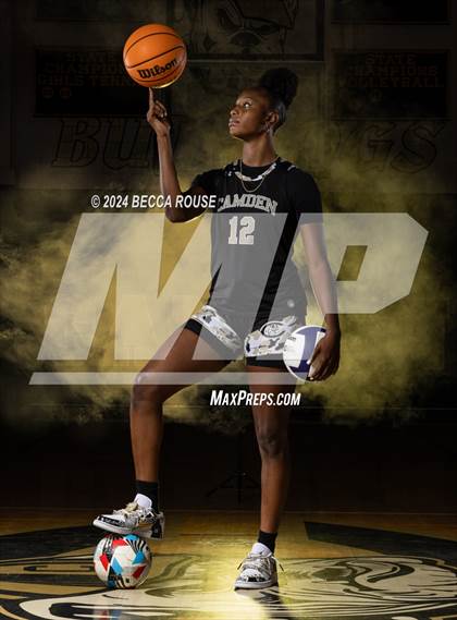 Thumbnail 3 in 2023-2024 Maxpreps National Female Player of the Year (Joyce Edwards) photogallery.