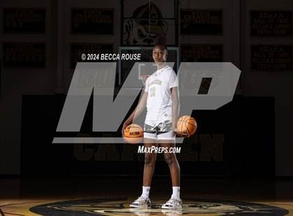 Thumbnail 2 in 2023-2024 Maxpreps National Female Player of the Year (Joyce Edwards) photogallery.