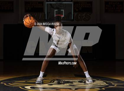 Thumbnail 3 in 2023-2024 Maxpreps National Female Player of the Year (Joyce Edwards) photogallery.