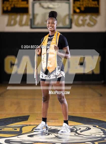 Thumbnail 2 in 2023-2024 Maxpreps National Female Player of the Year (Joyce Edwards) photogallery.