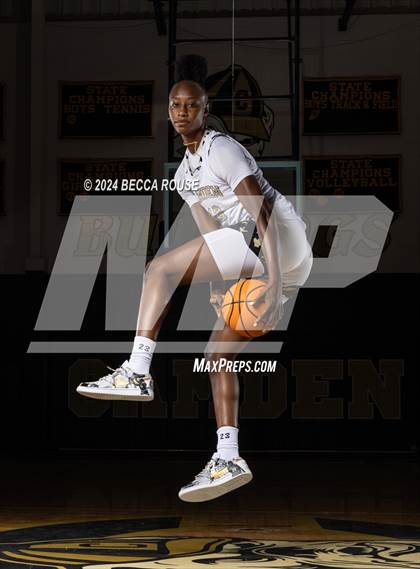 Thumbnail 1 in 2023-2024 Maxpreps National Female Player of the Year (Joyce Edwards) photogallery.
