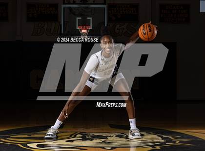 Thumbnail 2 in 2023-2024 Maxpreps National Female Player of the Year (Joyce Edwards) photogallery.