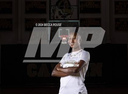 Thumbnail 2 in 2023-2024 Maxpreps National Female Player of the Year (Joyce Edwards) photogallery.